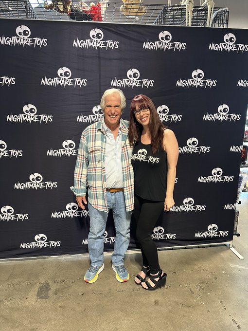 Best day ever at @nightmaretoys 🖤 #henrywinkler #nightmaretoys #lasvegas https://t.co/hTshTCUJjo<a class="tags" target="_blank" title="On Twitter" href="/?out=eyJ0eXAiOiJKV1QiLCJhbGciOiJIUzUxMiJ9.eyJpYXQiOjE3MjA3NDIzNTYsImlzcyI6InR3cG9ybnN0YXJzLmNvbSIsIm5iZiI6MTcyMDc0MjM1NiwiZXhwIjoxNzUyMjc4MzU2LCJyZWRpcmVjdF91cmwiOiJodHRwczovL3R3aXR0ZXIuY29tL25pZ2h0bWFyZXRveXMifQ.6E6QGux6nVSOBRLx5YVXLph7hwww-fBXW7QhR1MzTnefTNP-2Nh-p48bmhnCaEy4-kzzF1xWFilFiTgjHjZYfA">@nightmaretoys</a><a href="/tag/henrywinkler"class="tags">#henrywinkler</a><a href="/tag/lasvegas"class="tags"><span>#lasvegas</span></a><a href="/tag/nightmaretoys"class="tags"><span>#nightmaretoys</span></a>