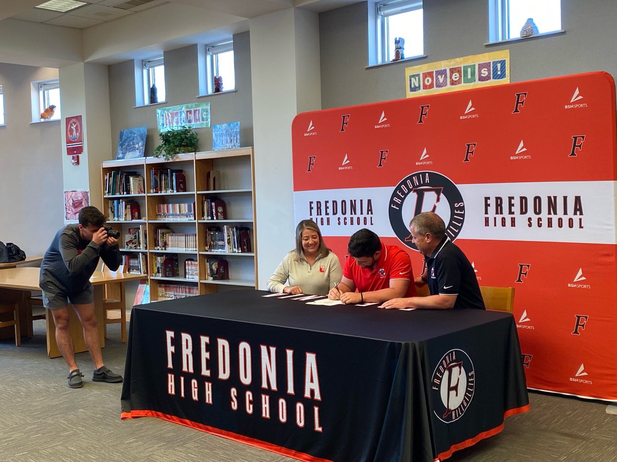 Alexander Rush tweet media