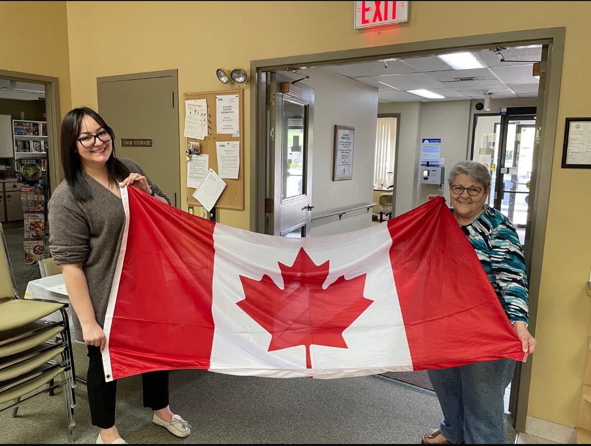 Delivering a new Canadian flag to Cathedral Manor was such a joy. Proud to see the pride it brings to the residents! 🇨🇦