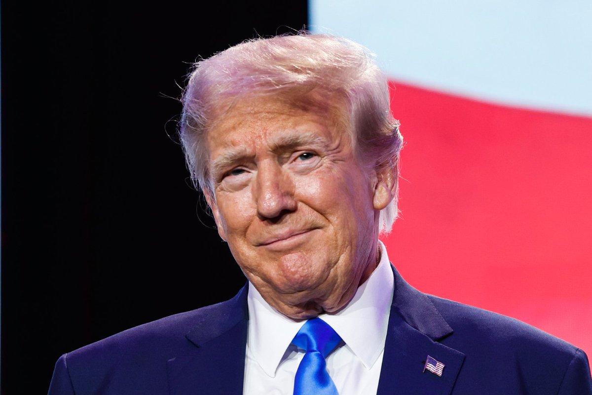 CollinRugg's tweet image. HAPPENING NOW: President Donald Trump receives massive wave of support after he was found guilty in the New York City trial, crashing his donation page.  
  
Sequoia Capital's Shaun Maguire: Donated $300,000 to Trump's campaign.  
  
Lee Zeldin: Secured an $800k donation for…