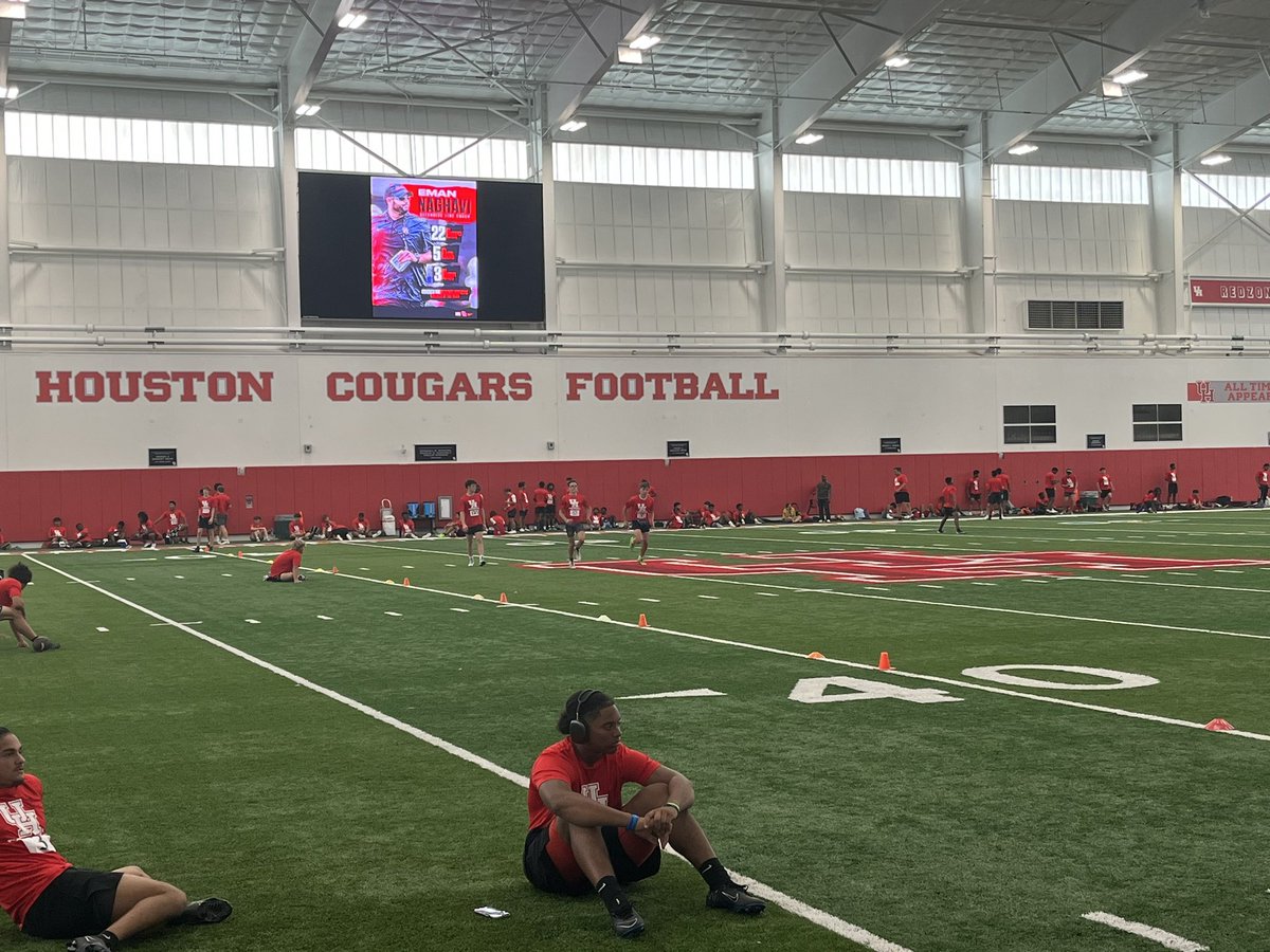 CAMP SEASON IS HERE ‼️ First stop @UHCougarFB @cannon_monty @ECBucsProgram #LetsWork #Co2027 #ECBucs