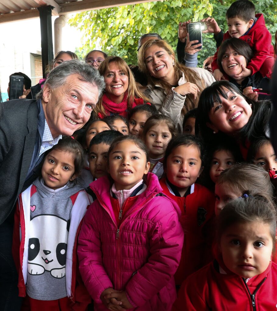 Un día como hoy pero de 2019... @mauriciomacri inauguró una obra de pavimentación en la Ruta Provincial 46, de Catamarca
#BuenJueves

Nota: mm2023.com.ar/2019/05/30/mac…