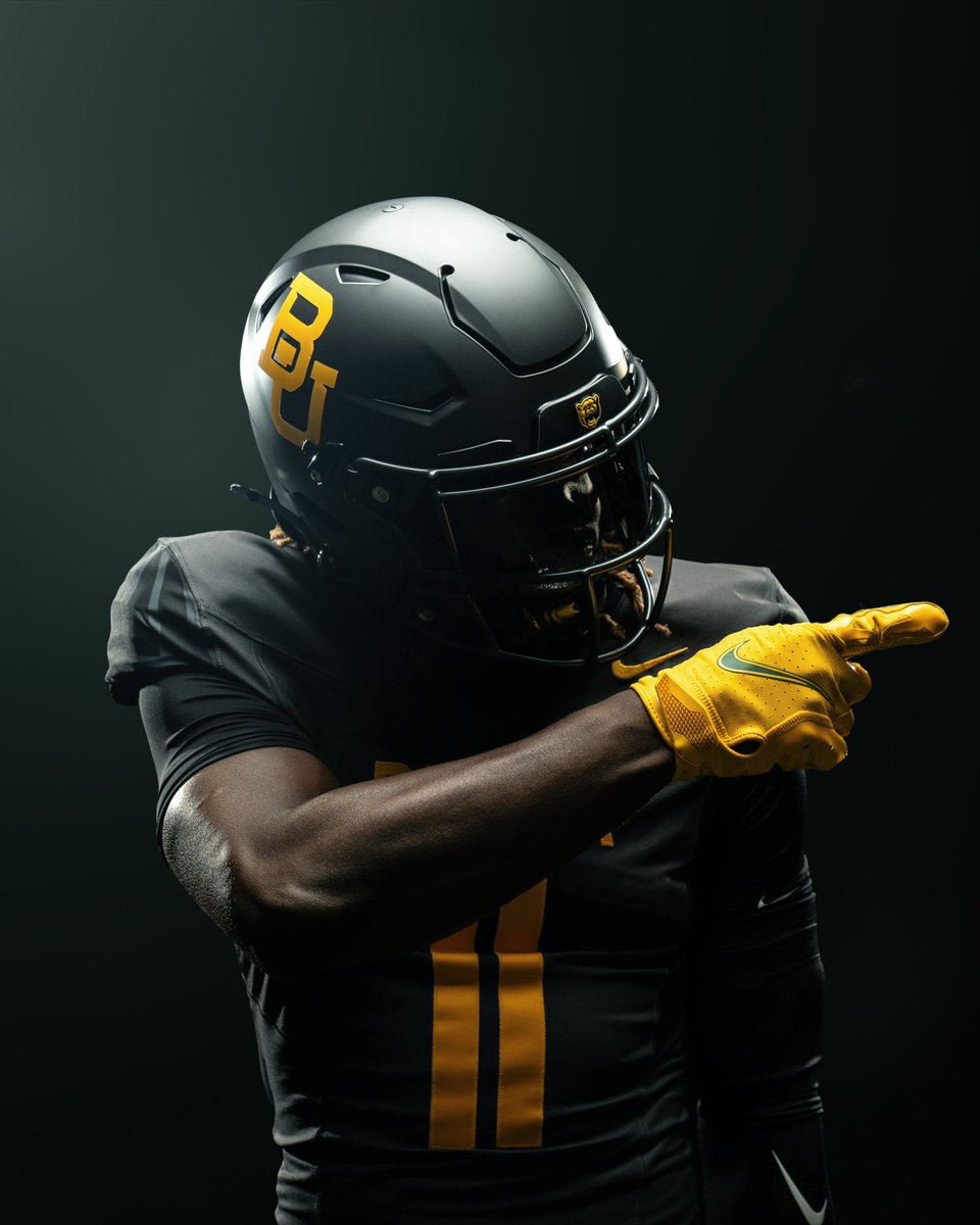 BUFootball's tweet photo. Tuff 😤

#SicEm https://t.co/P1F1lWujgu