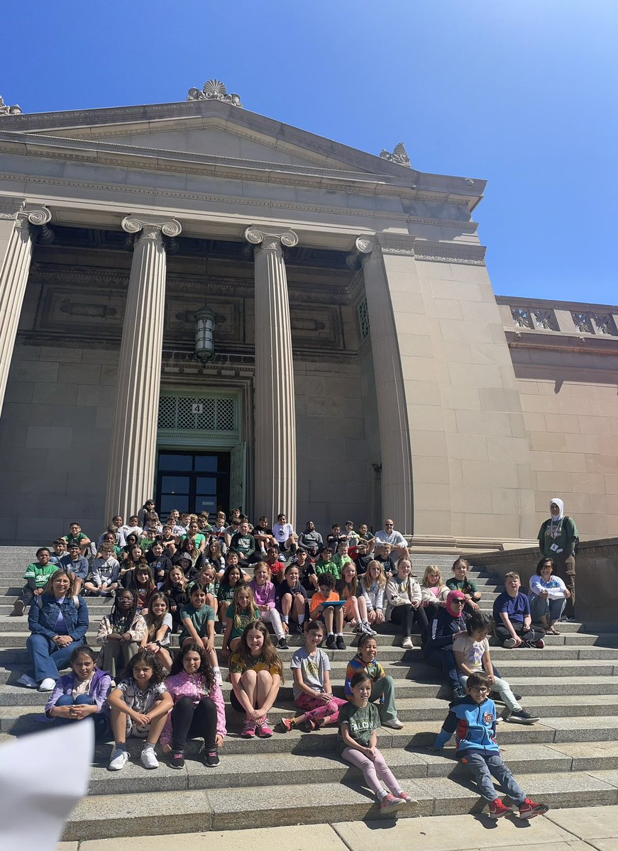 MillmFalcons's tweet photo. More 4th grade fun at the Museum of Science and Industry. https://t.co/wC5oBtaFW8