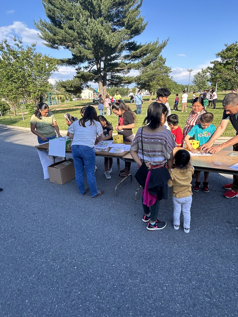 It was the most perfect night for our last Title 1 family event with Stem Activities. Simply the best staff working for the best students in a great community.