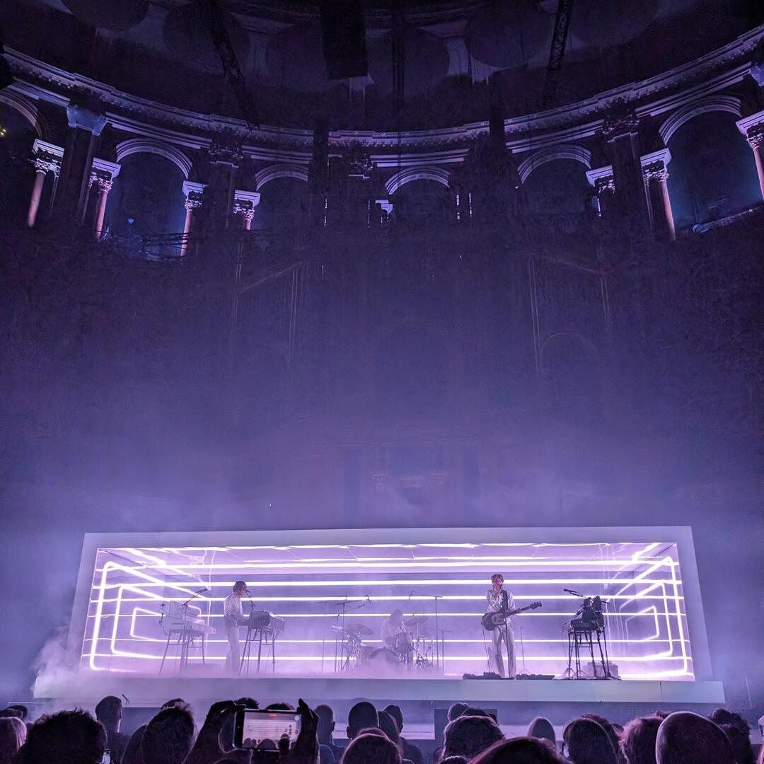 bobpullen's tweet image. Saw @airfrenchband at @royalalberthall this evening. I&apos;ve seen many bands. I&apos;ve been to many venues. This was transcendental 😍🎶 instagr.am/p/C7nNlG3on2f/