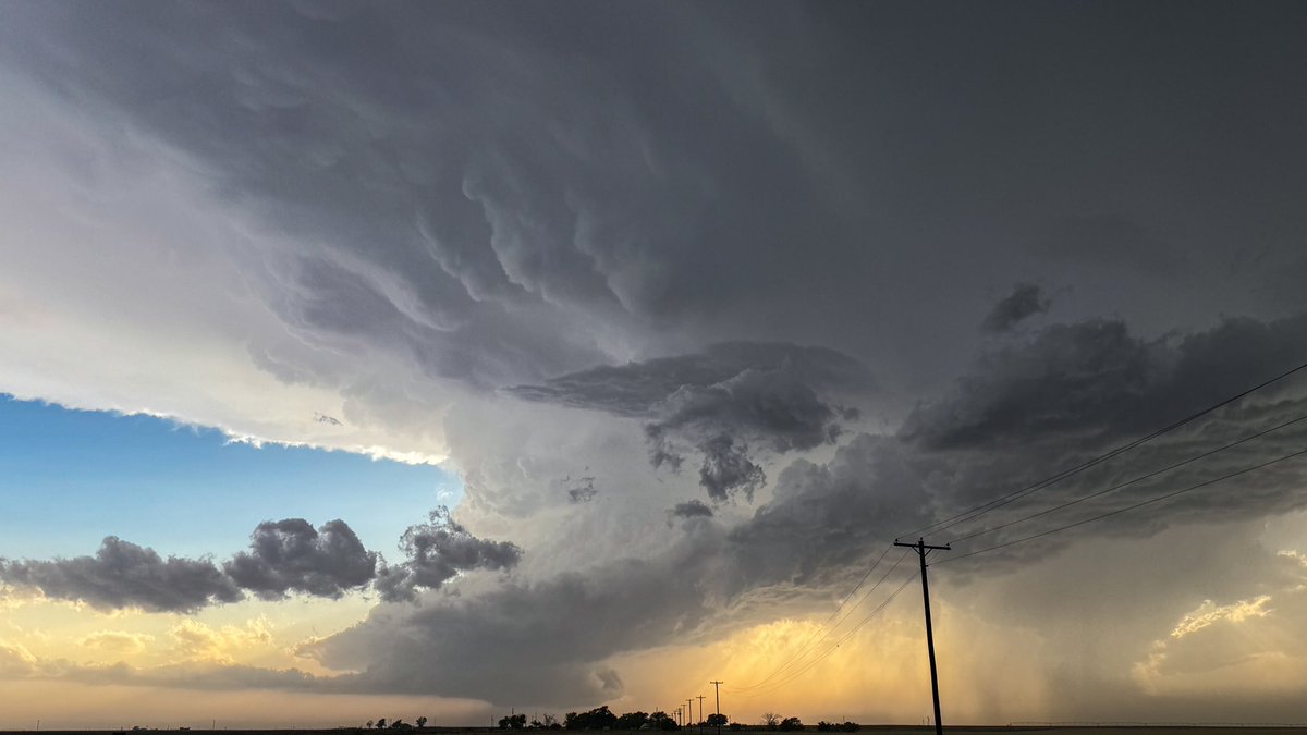 Supercell dropping ice bombs over Denver City, TX #txwx