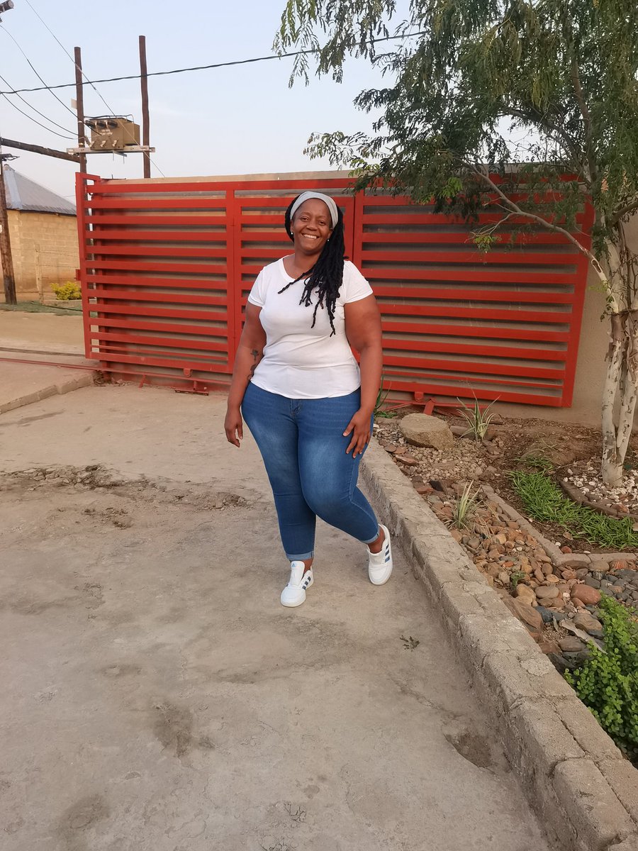 galcra's tweet photo. Almost there
#plussize #muntukaMrT
#itsafriday #weekendmood https://t.co/y4oXbfxqFE