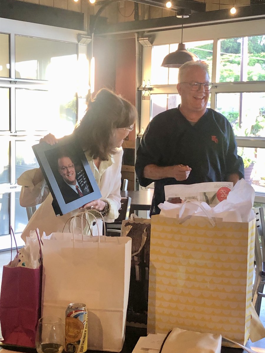 njKaitlinDurbin's tweet photo. Congrats on your retirement, ML. It was a helluva ride.
W/ ⁦@CuyahogaCouncil⁩ https://t.co/8f5DCSxWES
