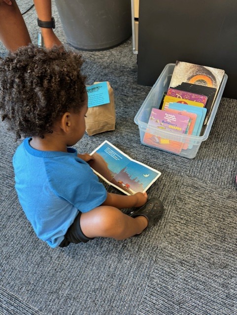 FreiheitLibrary tweet media