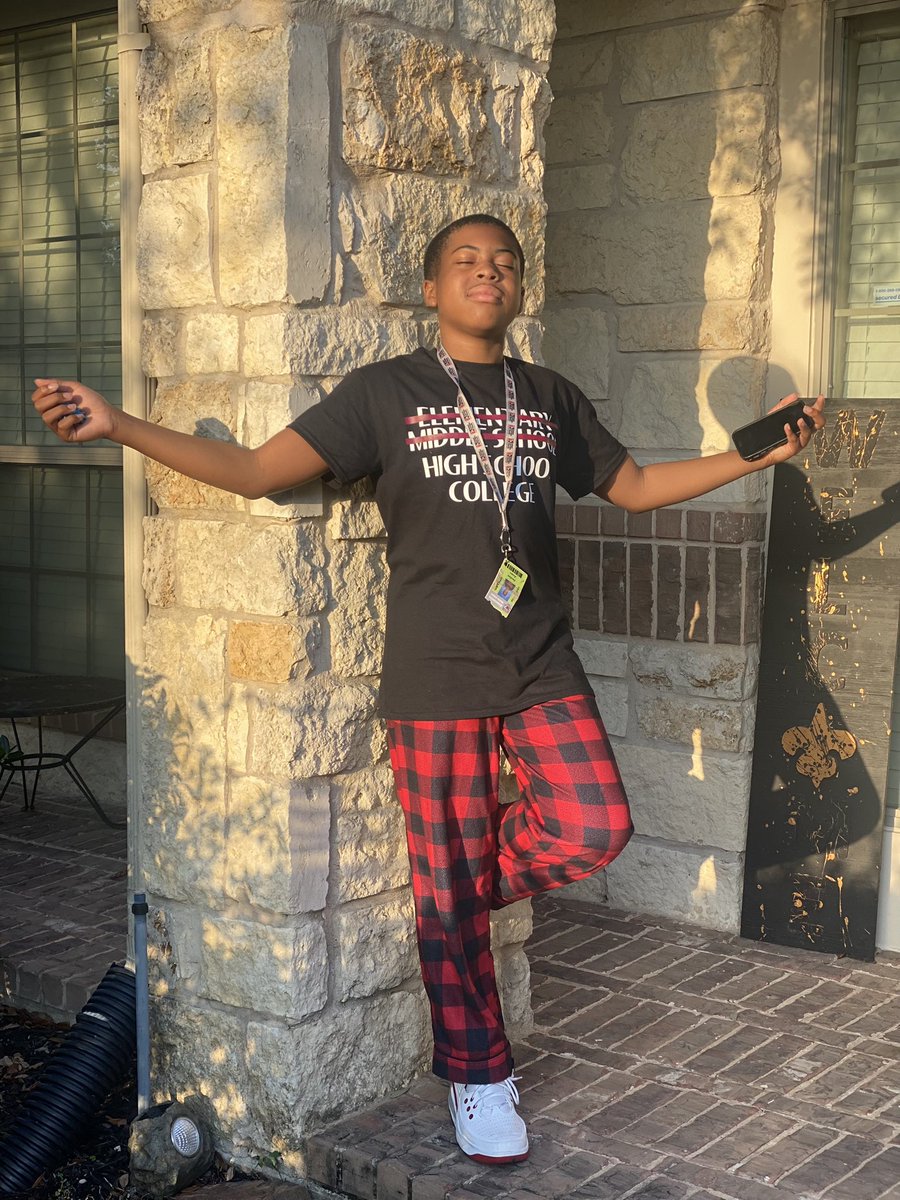 JoRobEducates's tweet photo. My one &amp; only.. 😭😭😭😭. He told me I couldn’t get emotional. I am so proud of him &amp; the accomplishments he made. Straight A’s all 3 years of Middle..So grateful for the kid &amp; I know he will do well in High School. Let’s Geauxx!!! I love you Jaedon❤️ #NolaBoy #CAVU #BigBrains https://t.co/mN3OHVUvDm