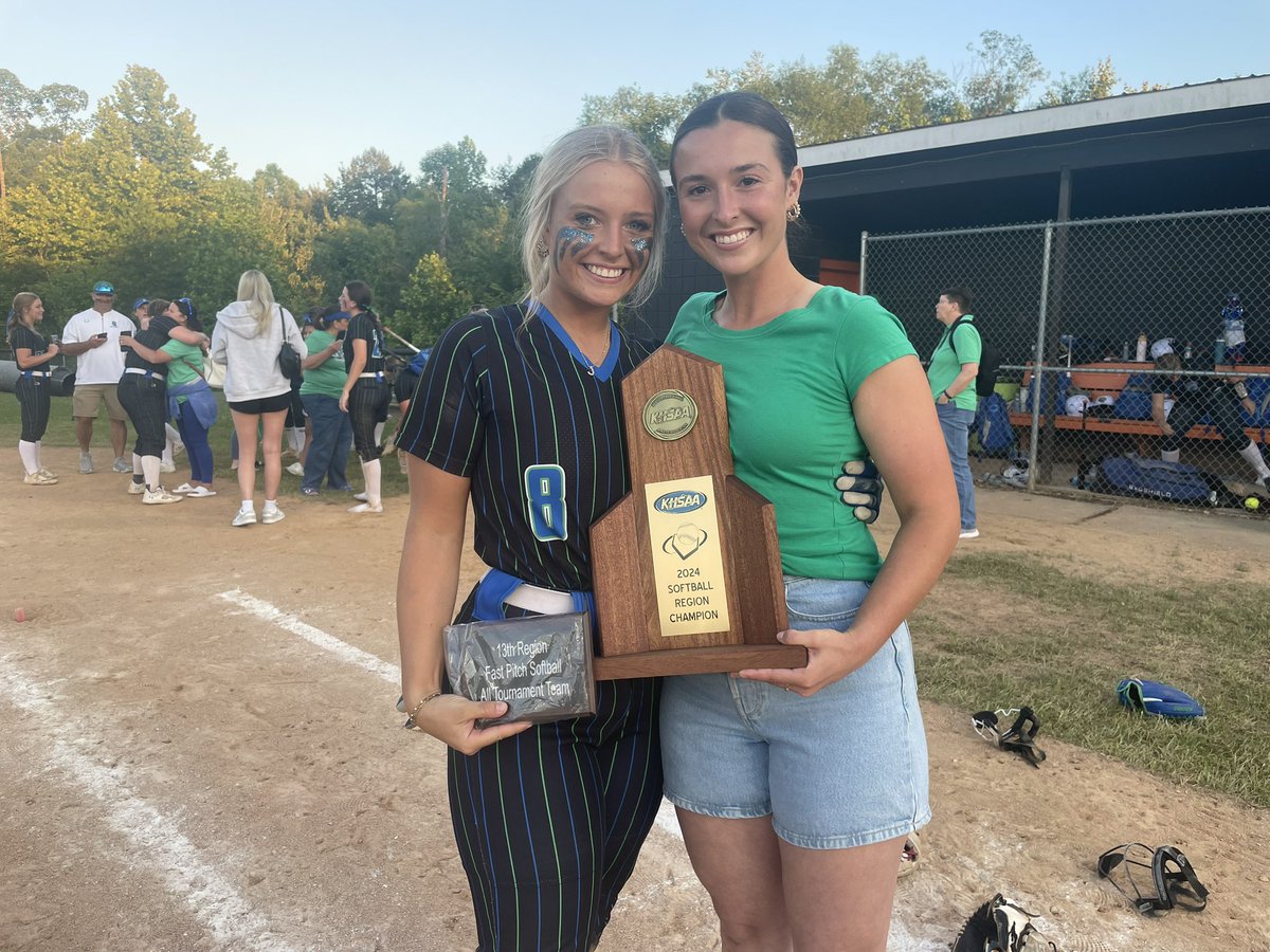 Two great ones right there!! 

<a href="/EmSizemore23/">Emily Sizemore</a> <a href="/SoftballNLHS/">NLHS Jaguars Softball</a> 

Lady Jags are 13th Region Champs!
