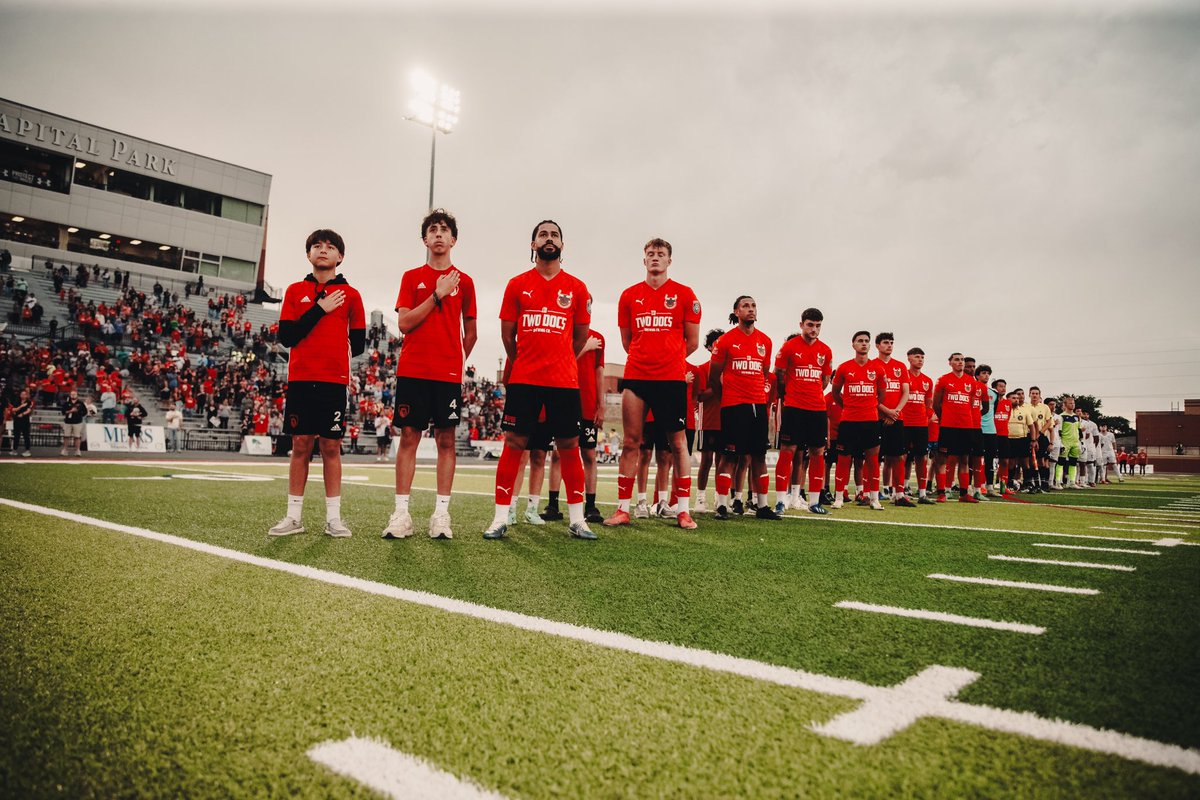 LubbockMatadors's tweet photo. We’ll be back after a quick rain delay! https://t.co/BXKjUC6R3T