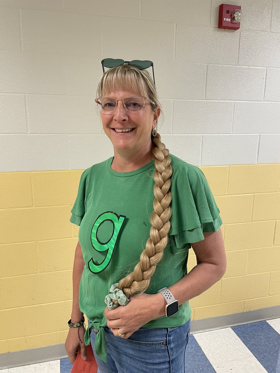 So much fun at HES today during our Letterland parade! <a href="/wfheritagepta/">hespta</a> <a href="/HEShurricanes/">Heritage Elementary</a> <a href="/WCPSS/">Wake County Public School System</a>