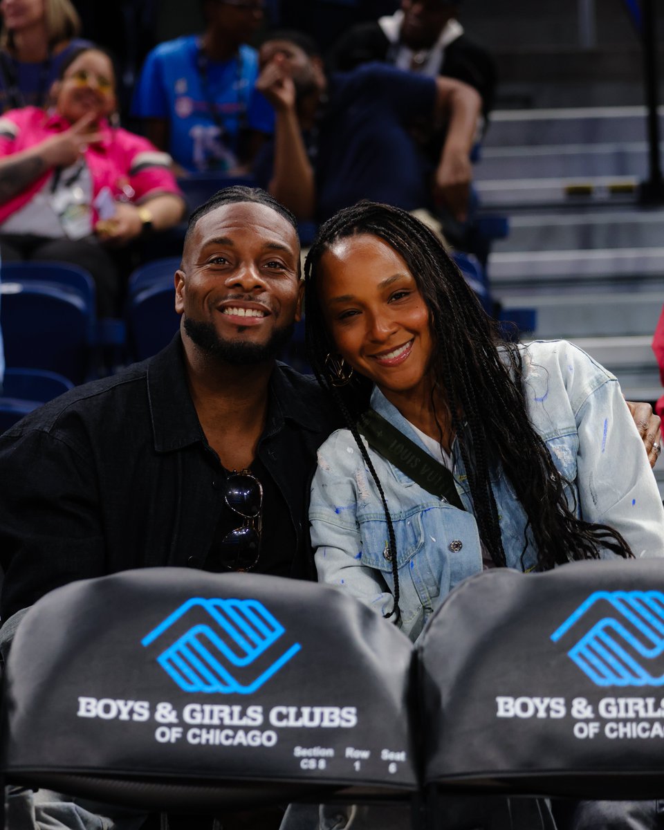 Welcome to The Good Burg...uh...we mean, welcome to Skytown <a href="/Iamkelmitchell/">Kel Mitchell</a>!