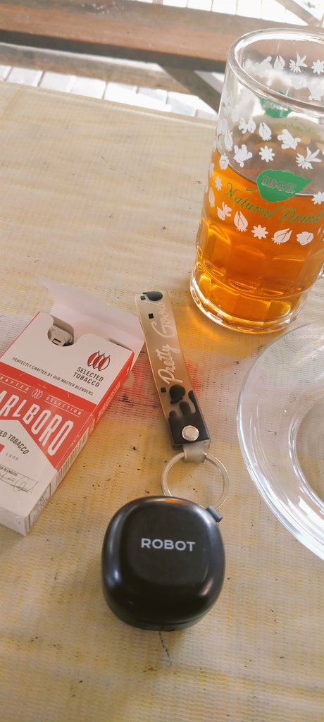 nyiroks's tweet photo. routine. https://t.co/MstoEh92wL