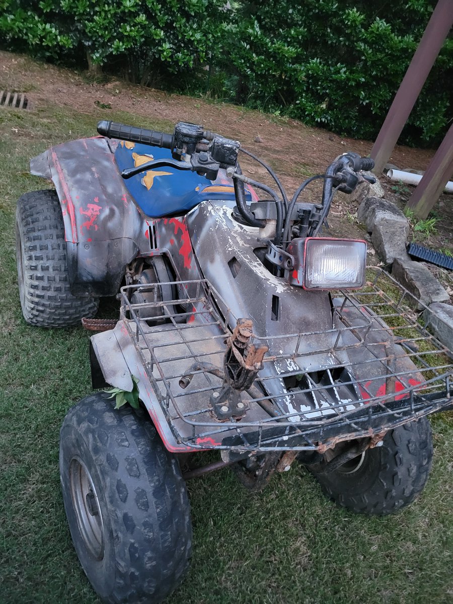 jasonmeeks's tweet image. After sitting unused under the deck for over 2 years, my mid-1980's beater @Honda 4-wheeler started right up (after adding ethanol-free gas, and 5 minutes of "gentle" coaxing). Took the girls for rides around the neighborhood. #FourWheeler #BeastMode #HowIsThatPossible