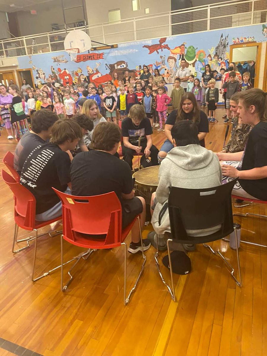 Today Gesner welcomed Indigenous students from Hubbard Elementary School, Ridgeview Middle School and Oromocto High School as they performed traditional dances, drumming and songs. It was an amazing experience! #gesnerrocks <a href="/ASDWLimelight/">ASD-W Limelight</a>