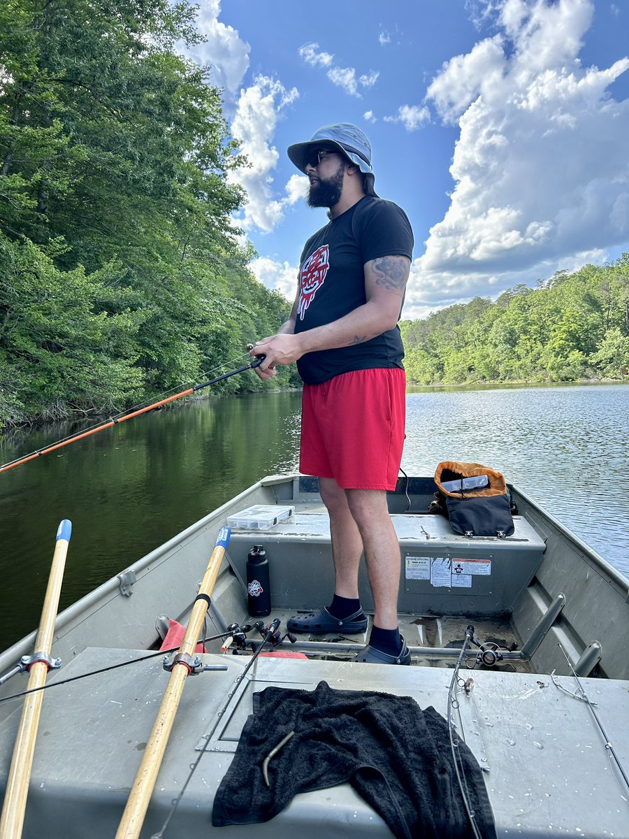 Me and the kid got out on the water for a few hours today. Notice there isn’t a picture of me with a fish. 😂 #qualitytime