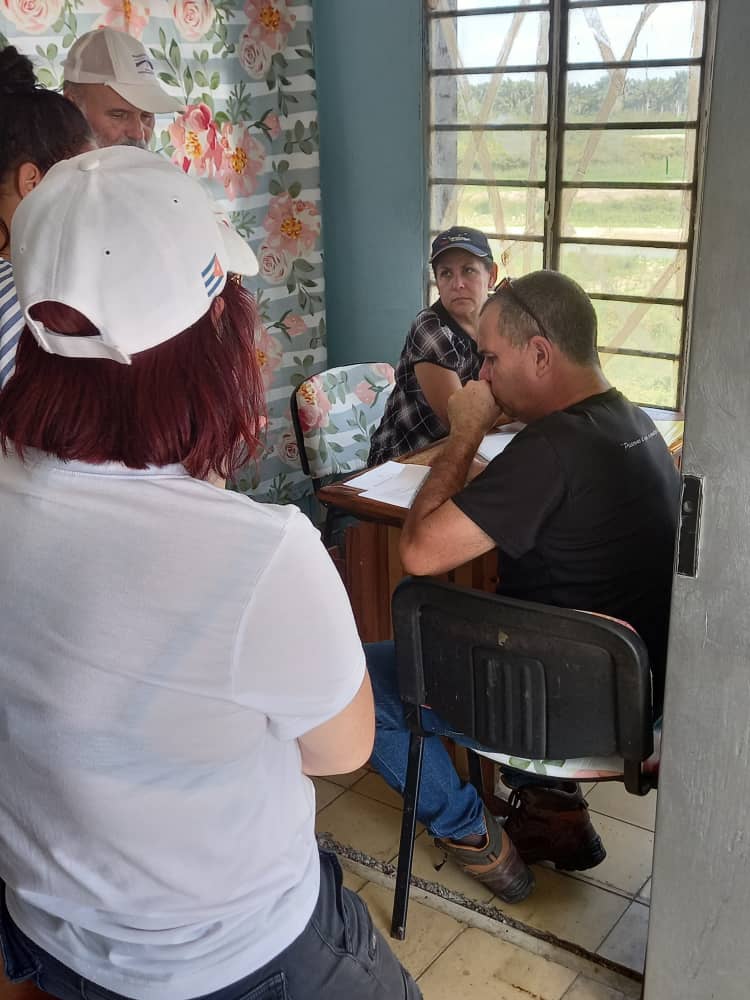 Visita por Obras Hidráulicas de Mayabeque, se comprueba el estado de mantenimiento y la preparación para enfrentar la temporada ciclónica. Participan Vicepresidenta, Director Mantenimiento OSDE, Directivos y especialistas de la EAH de Mayabeque.
#SomosGIAT 
#SomosINRH 
#SomosCuba