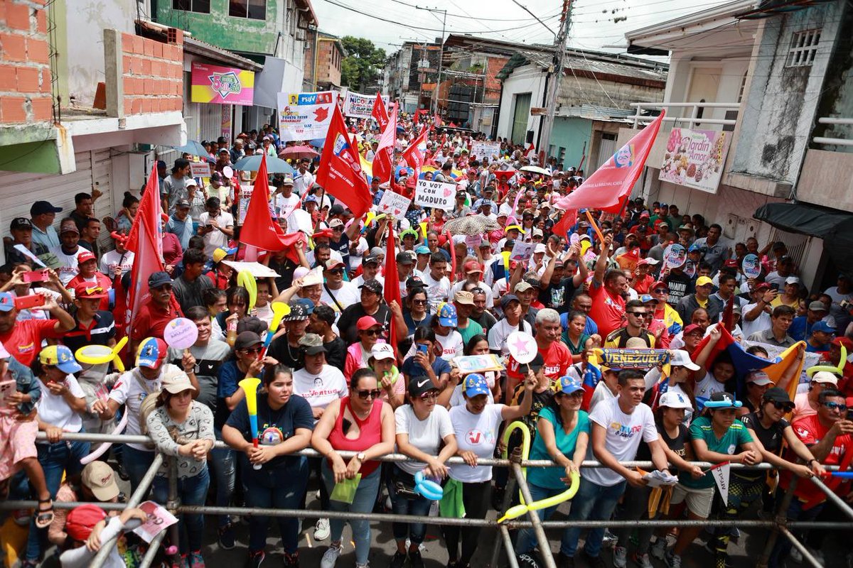 Freddy Bernal tweet media