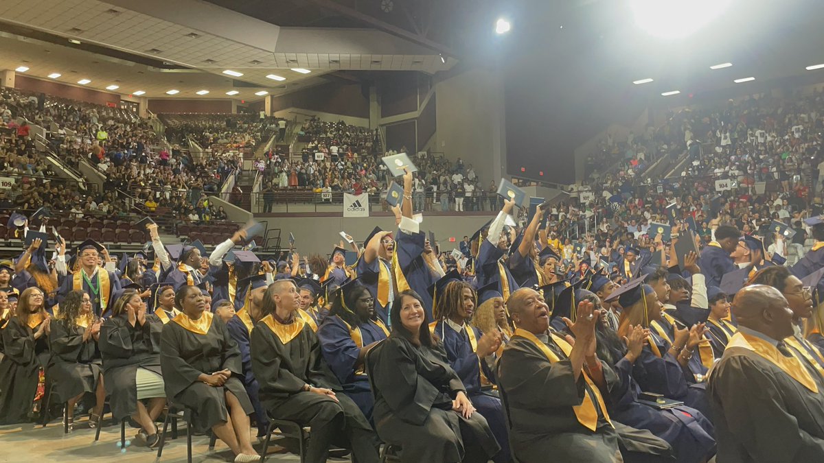 Class of 2024 🤍🥹

Congratulations!! I’m so proud of y’all!! You worked so hard this year and I’m so grateful I got to be apart of your journey. Go out and do great things in the world!!! -Ms. Downs :)