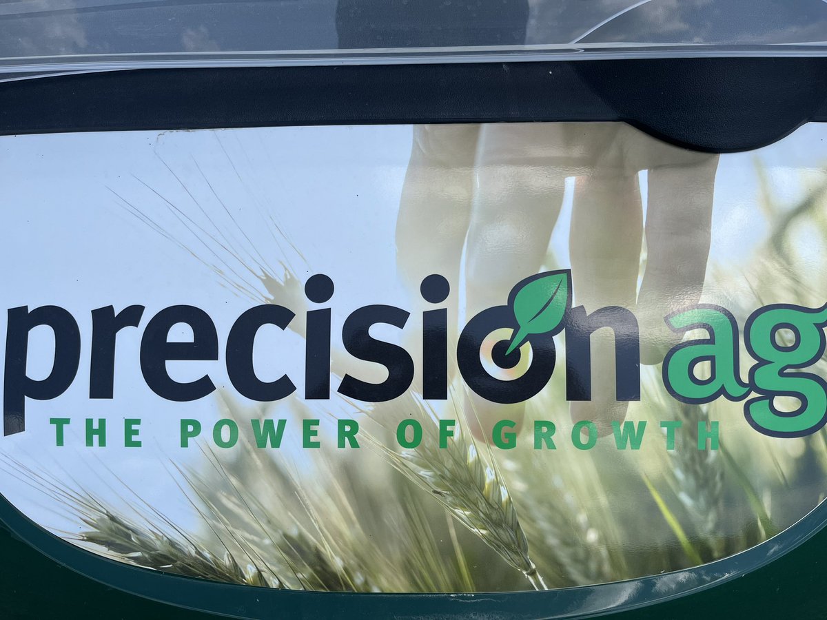 KirkJohn31's tweet photo. Are you growing wheat, durum, or oats? Herbicide timing (4 leaf to 5 leaf stage) is a great time to use Manipulator @PrecisionAg1  tank mixes well &amp; FMC is  offering a rebate program of $1 per acre back on matching acres of Manipulator and qualifying FMC in-crop herbicide. https://t.co/g5q2Dtvtng