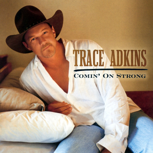 #NowPlaying on The Classic Hit Combo Hot Mama from #TraceAdkins #Listen to gus.fm bit.ly/3Cl0VDa
 Buy song/album links.autopo.st/evan