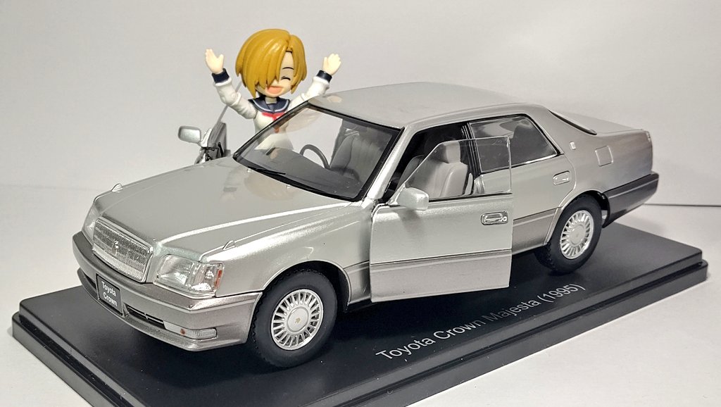 今度は15マジェスタを衝動買いしてきたよ💸🚘️100万くらいだったかな