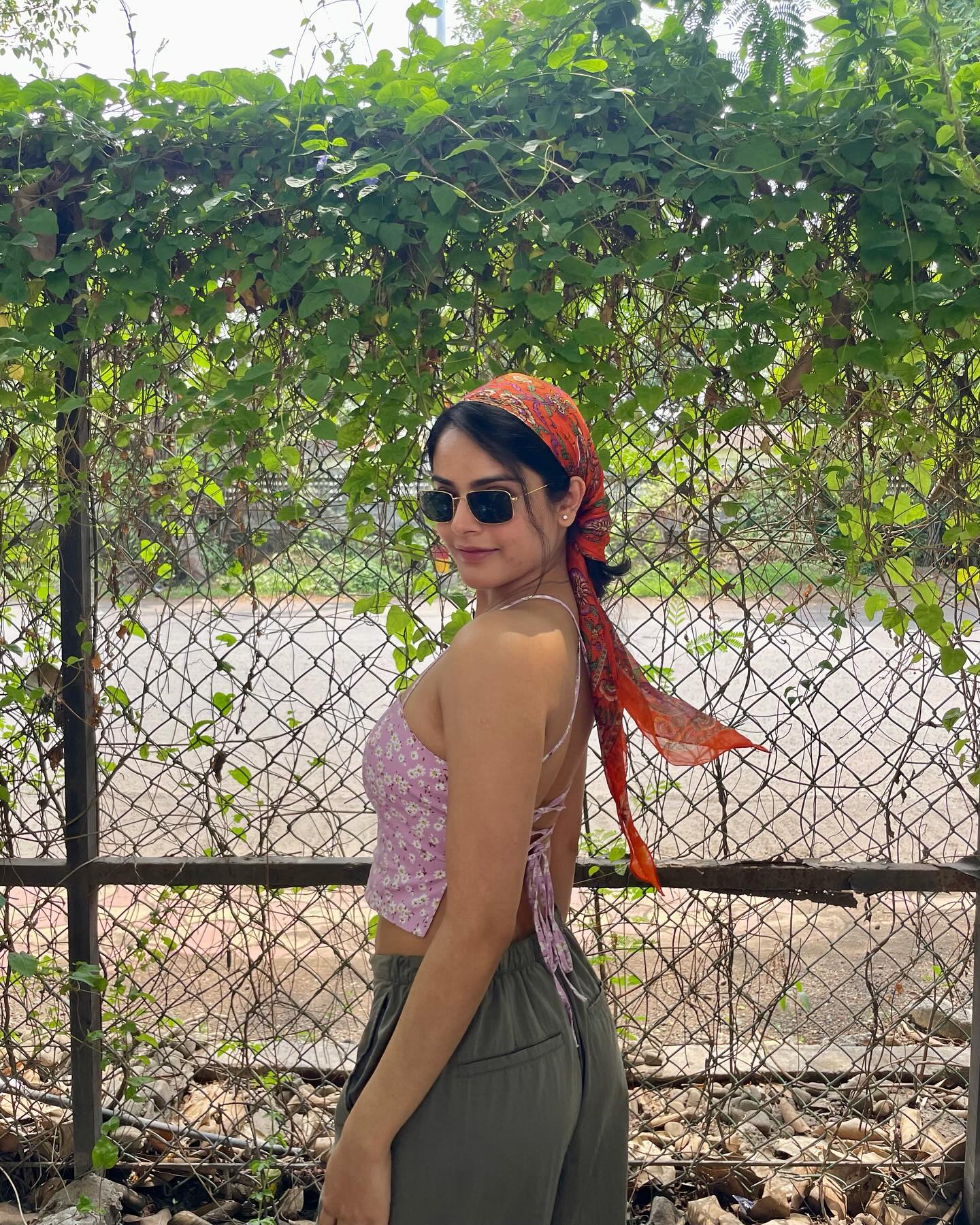 GO3xbdUaYAAJds-?format=jpg&name=large