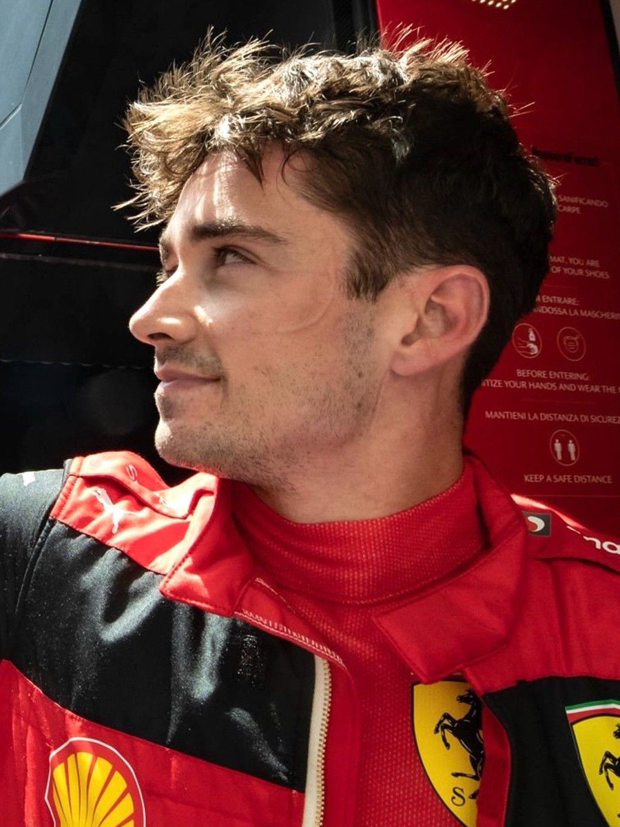 leclercphotos's tweet photo. this picture of charles leclerc >> https://t.co/QXT0sEoh6S