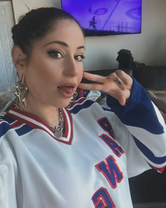 Only sport I care about go @NYRangers https://t.co/q9jj4o0nWQ<a class="tags" target="_blank" title="On Twitter" href="/?out=eyJ0eXAiOiJKV1QiLCJhbGciOiJIUzUxMiJ9.eyJpYXQiOjE3MjA4OTIxMDgsImlzcyI6InR3cG9ybnN0YXJzLmNvbSIsIm5iZiI6MTcyMDg5MjEwOCwiZXhwIjoxNzUyNDI4MTA4LCJyZWRpcmVjdF91cmwiOiJodHRwczovL3R3aXR0ZXIuY29tL05ZUmFuZ2VycyJ9.lWW2pspNuKLrlCj5O4HDn-k_oL_lirB87xjXt9Y4i0rTAecB50Y_bmWzRchcUo4ZT1gXobBsg8YzChBMtIDEAg">@NYRangers</a><a href="/tag/tattooedgirls"class="tags"><span>#tattooedgirls</span></a><a href="/tag/bigbooty"class="tags"><span>#bigbooty</span></a><a href="/tag/lesbians"class="tags"><span>#lesbians</span></a><a href="/tag/threesome"class="tags"><span>#threesome</span></a>