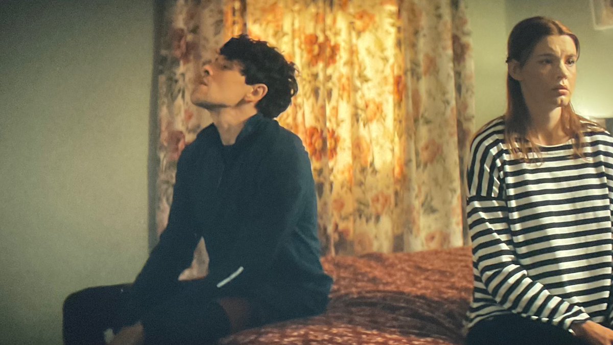 CMagnumfan's tweet image. #ColinMorgan as #JohnathanKennedy in #ThreeFamilies episode 1