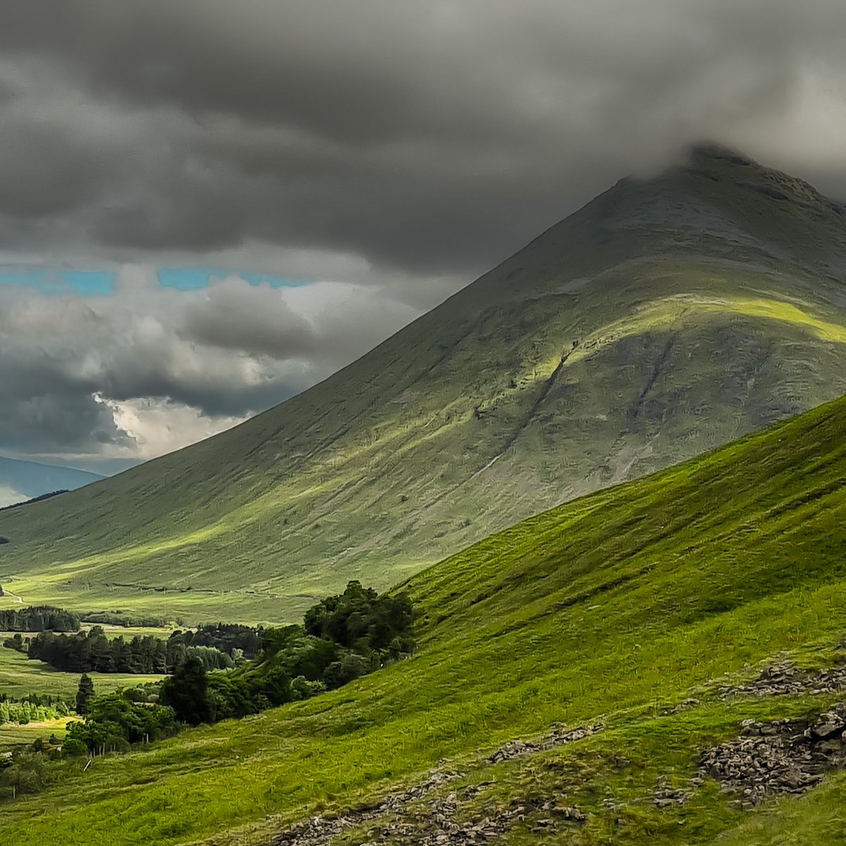 Beinn Dorain from the West Highland Way. #WestHighlandWay @StormHour