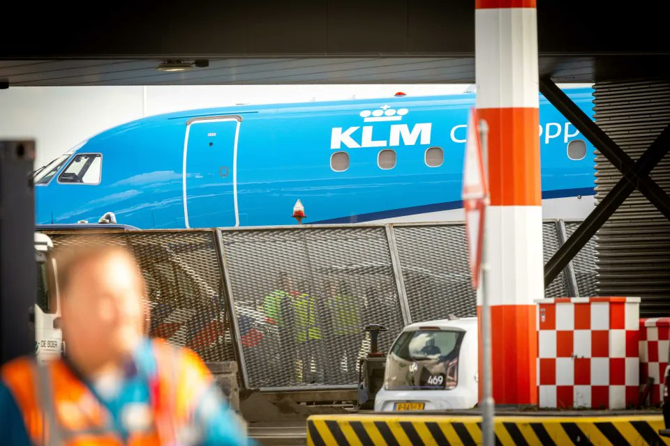 #International | #Amsterdam Airport horror | Person sucked into KLM plane engine in Europe's 3rd largest airport - @Schiphol Airport In a tragic incident at Amsterdam's Schiphol Airport, a person identified as a male airline employee by the Dutch @Politie, according to