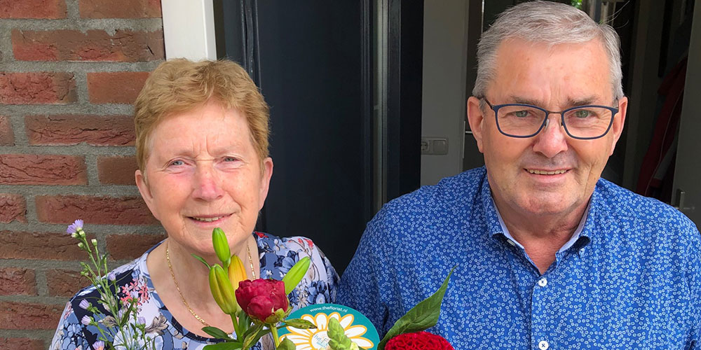 Weekboeket voor Tiny en Anny van Hal Verstegen in Langenboom dlvr.it/T7djHP