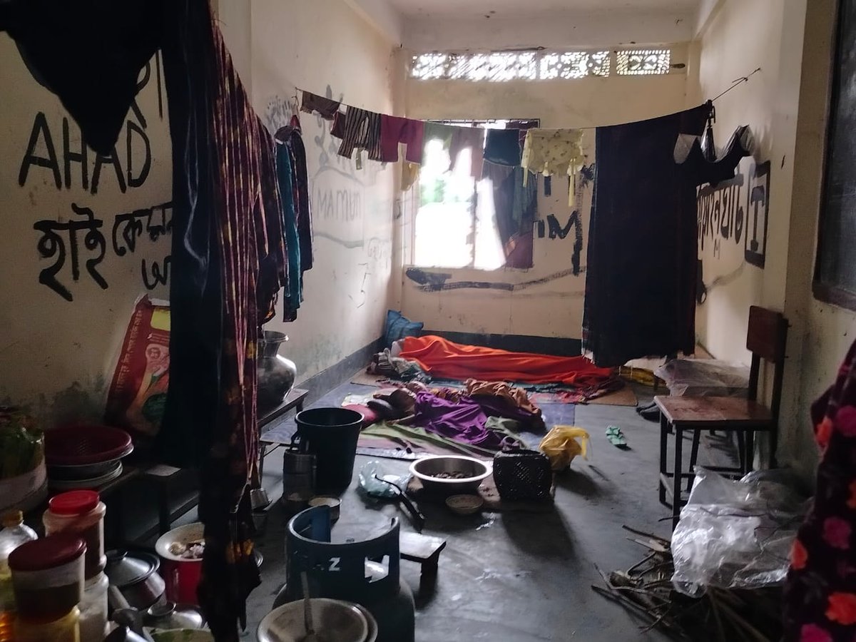 Flash flood in north-eastern Bangladesh leaving thousands people homeless, losing livelihood, assets. @Concern along partner @FIVDB_ngo Team on ground evacuated people & providing support #Forecastbasedaction #anticipatoryaction #SUFAL project @CAREBdesh @eu_echo