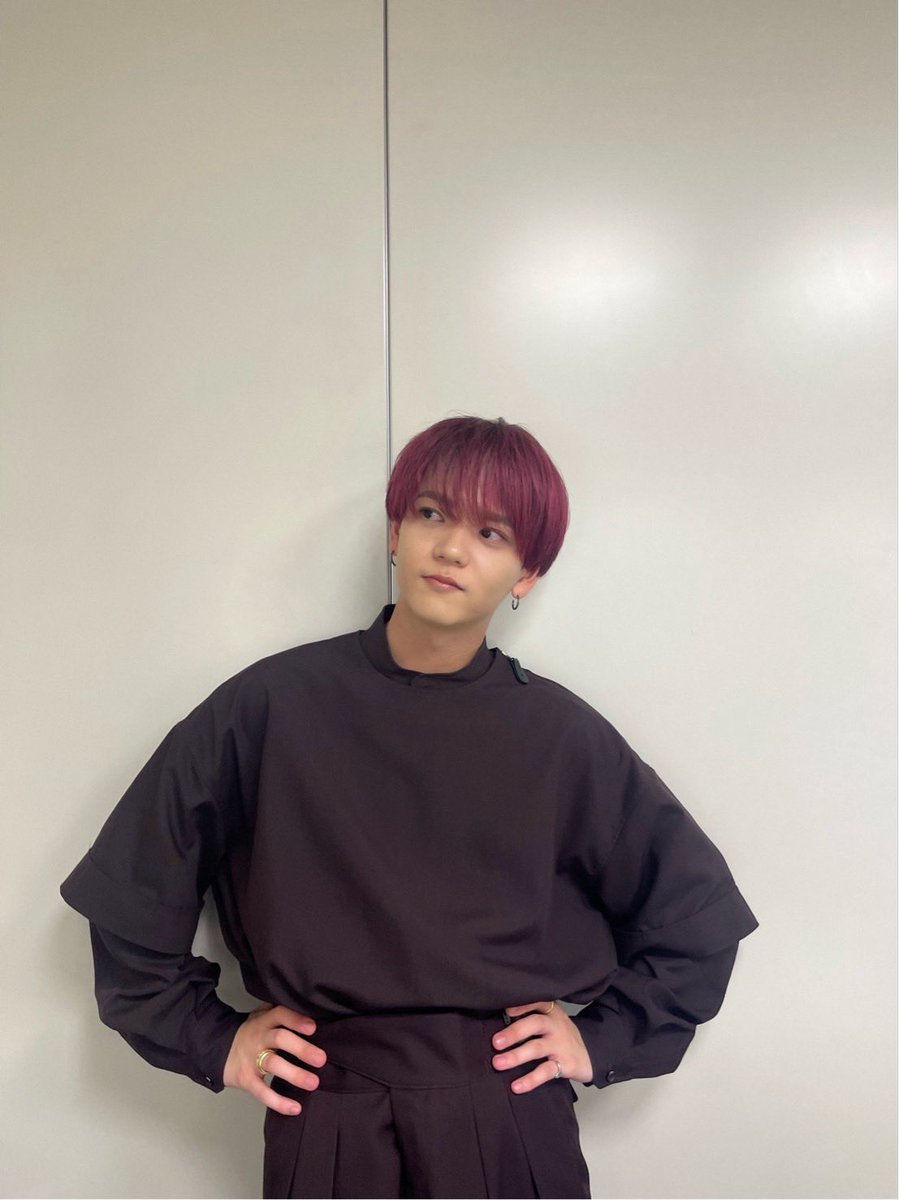 本日！ #酒のつまみになる話 出演させていただいております🙌🏻 21:58