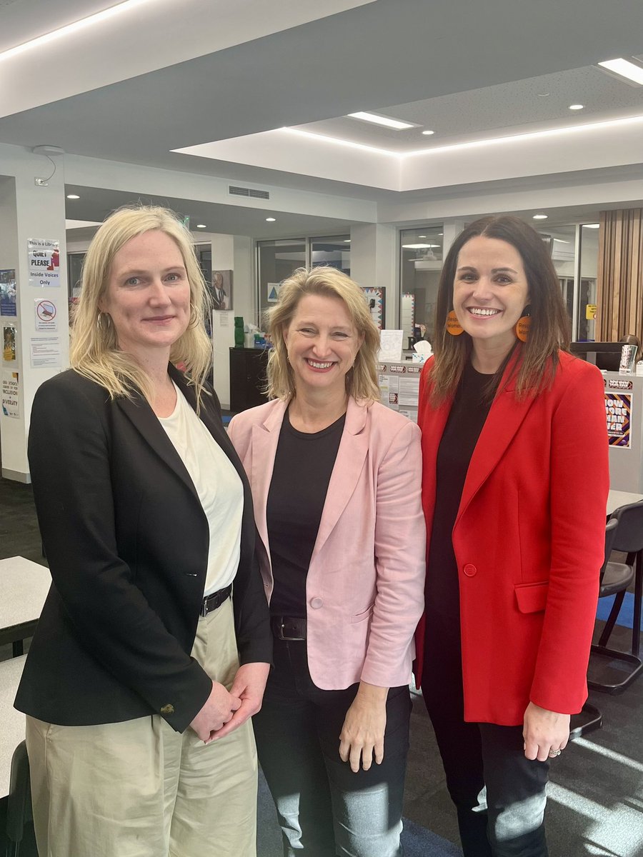 Grateful for the opportunity to join the Victorian Premier @JacintaAllanMP & Minister for the Prevention of Family Violence @VickiWardMP in Ballarat today for the announcement of a nationally leading family violence prevention program, ‘The Saturation Model’. @Respect__Vic is