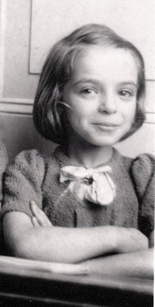31 May 1935 | A Dutch Jewish girl, Marianne Nunes Vas, was born in Amsterdam. In February 1943 she was deported to #Auschwitz and murdered in a gas chamber.