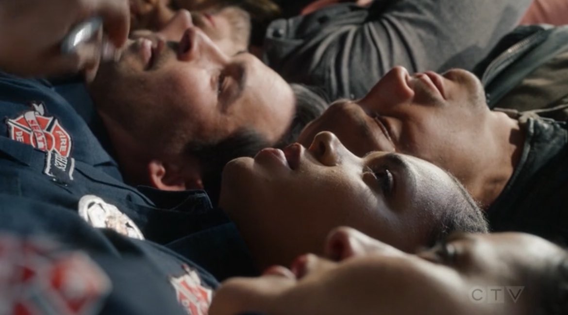 savrefilmss's tweet photo. just lost my family. #Station19 https://t.co/7TCvamlbcU