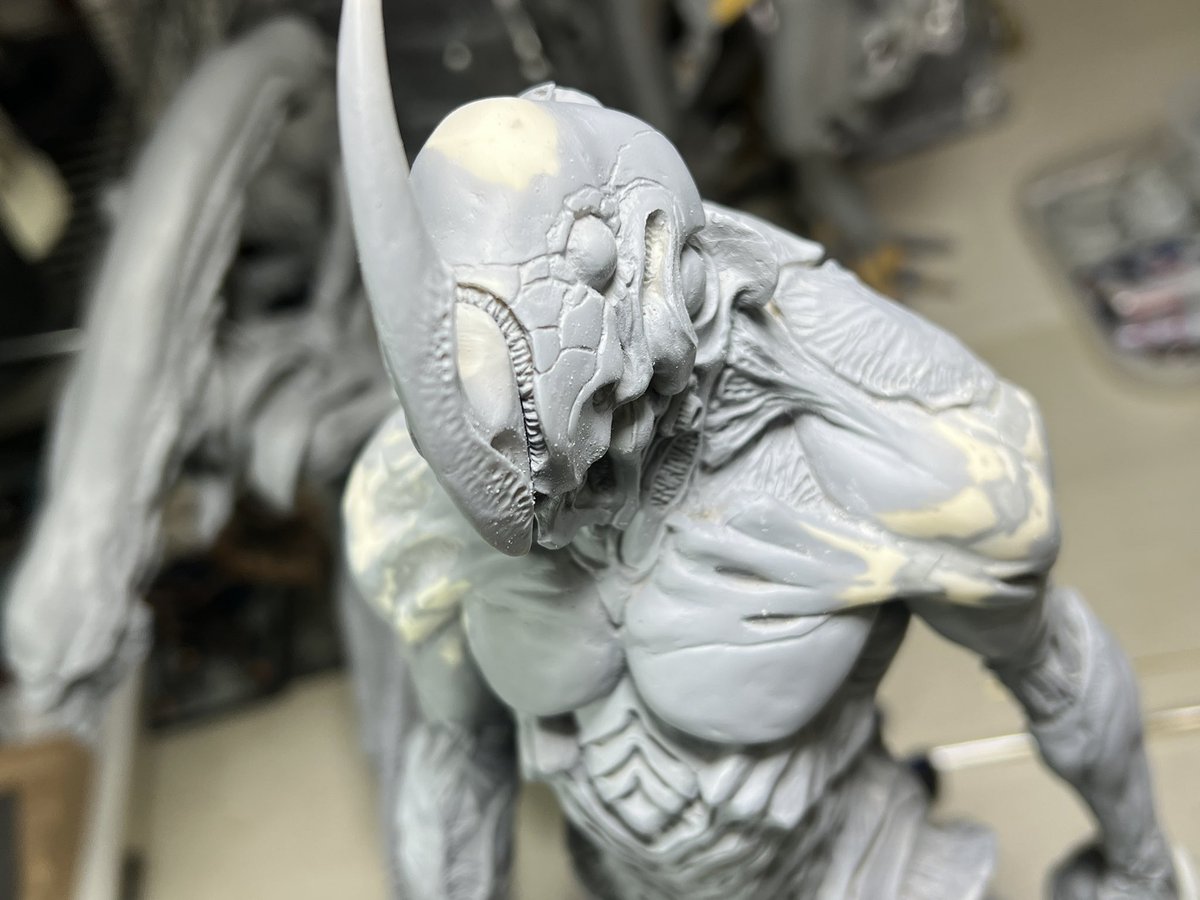 eno0666's tweet photo. 今から組む人(いるか分からないけど)へのアドバイス
VILEは腕の付け根処理がキモ
あと若干左手に倒れ気味で固定(ビス必須)するとキマる
エロッシブは竹谷さん史上最も脚の接合に苦労すると思いますがココに芯打つと良いよ
2mm鉄芯(真鍮なら3mm以上)推奨です
#VILEGuyver
#エロッシブガイバー https://t.co/9c2ymaSGeR