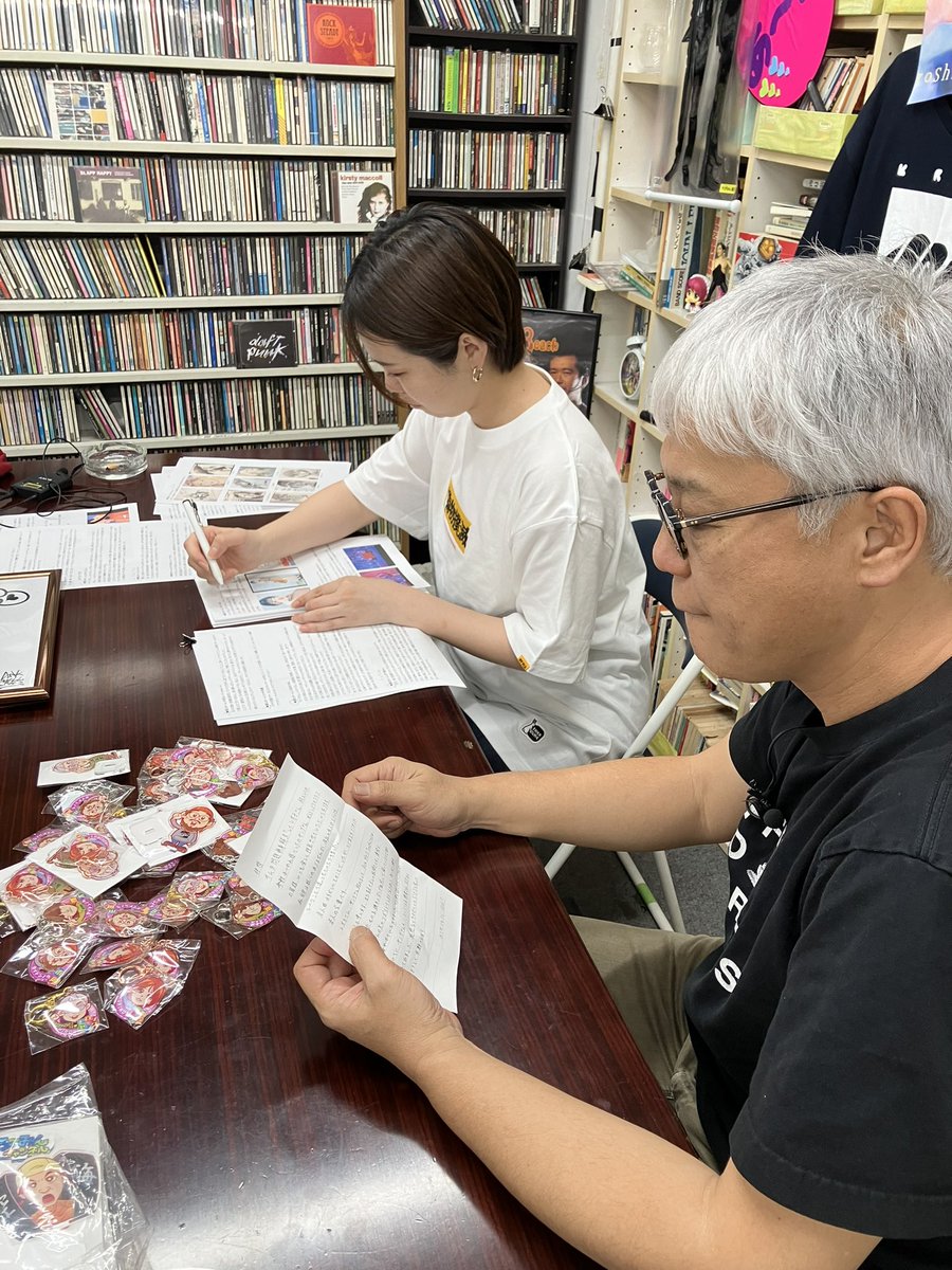 youngchannelTDK's tweet photo. 明日6/1は20時(予定)から、ヤングとレオ子の生配信です！アーカイブ残るか分かりませんから、是非気になる方はご視聴を！※なお、いつもは生配信を観覧凸もありとしていますが、今回はNGですので、ご了承ください。 https://t.co/d63DnvyIBh