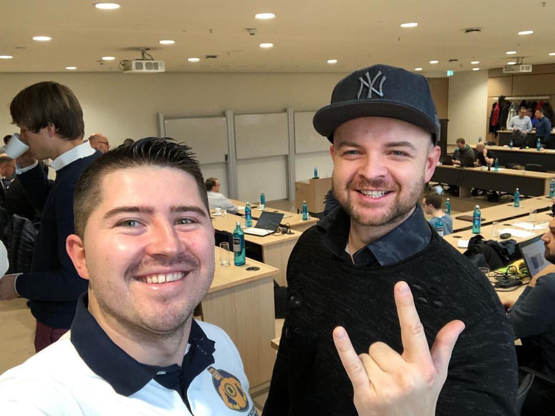 Blockchain Konferenz in München mit <a href="/denniskoray/">denniskoray</a> #networking #passiveseinkommen #geldverdieneniminternet #geldverdienen