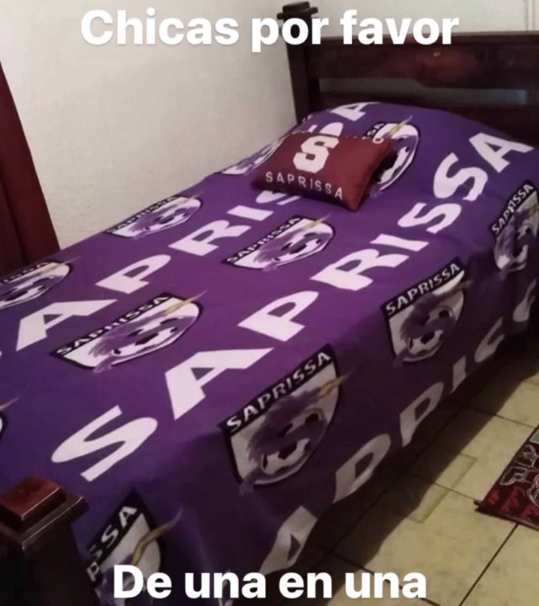 La sábana del mostro stays on during sex