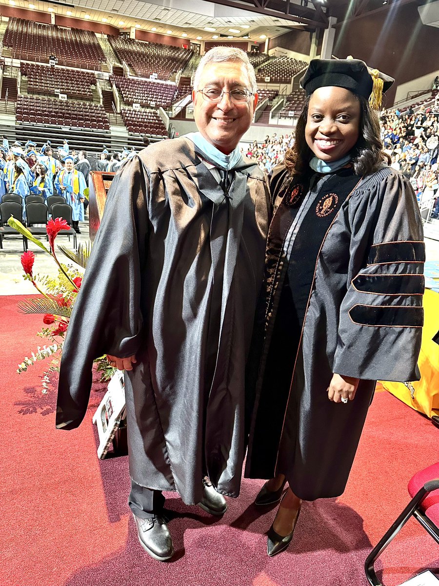 It’s my favorite time of the year - graduations! Two more graduations down and 6 more graduations to go! Tonight we celebrated Blanson CTE HS and Aldine High School! #MyAldine