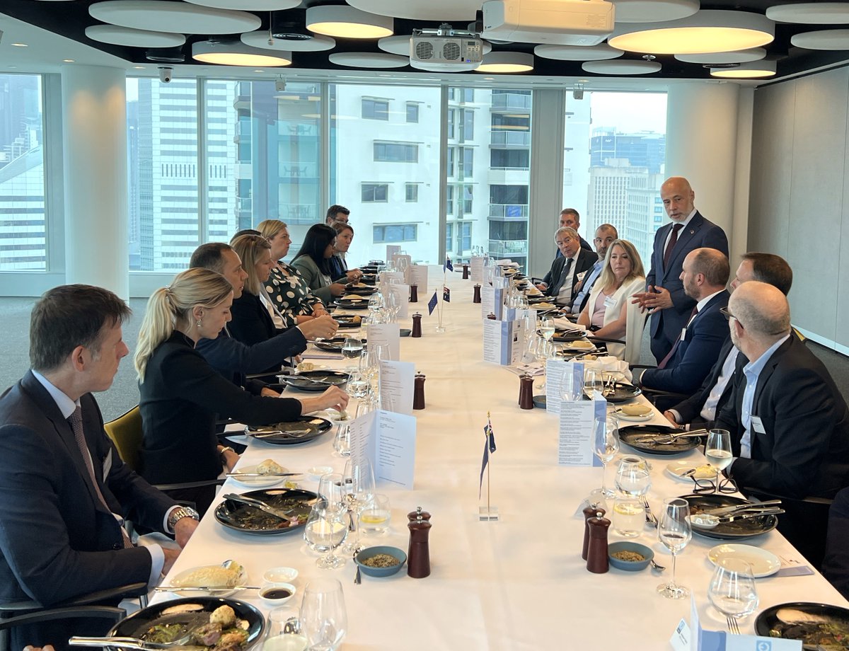 Fantastic to host EU Ambassador @GVisentinEU in Brisbane this week with our partners @PwC_AU for a discussion on the new 🇪🇺🇦🇺 Strategic Partnership on Sustainable Critical & Strategic Minerals & the exciting opportunities it will deliver for businesses in both markets! #netzero