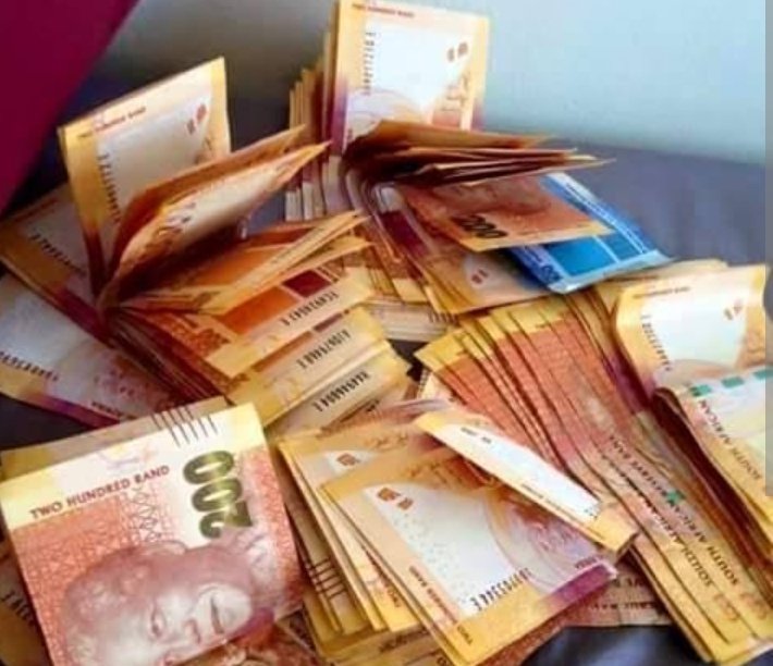TenOddsKiller's tweet photo. First 50 Punters to Retweet my pinned post will win R10 Voucher Each🔥🍏🔥 Azishe ke https://t.co/Fx5RV9ADRQ