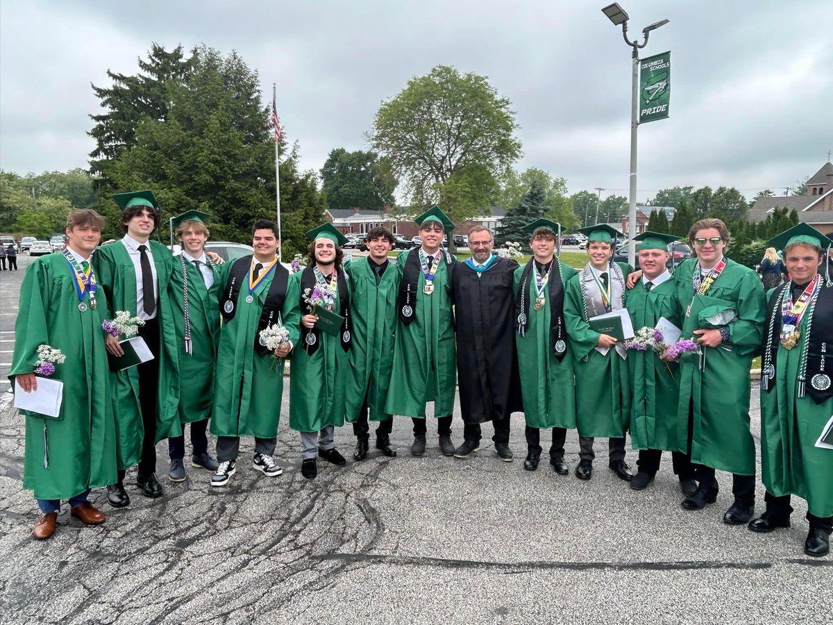 LOCO Friday Night Lights tweet media