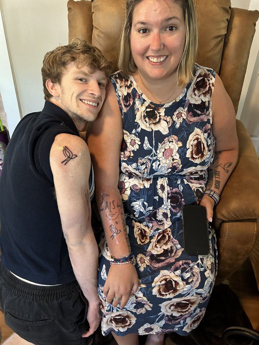 When your cutie bartender friend becomes your matching tattoo friend, life in #hicoilikeo becomes even more fun 🤩 we each got a swallow which is the first bird sailors see when approaching land making swallows a sign of hope. 

Many of my <a href="/HerALSStory/">Her ALS Story</a> sisters have a swallow for